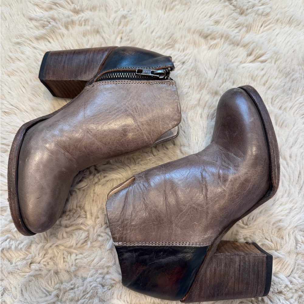 Freebird by Steven Darius Bootie, Size 6